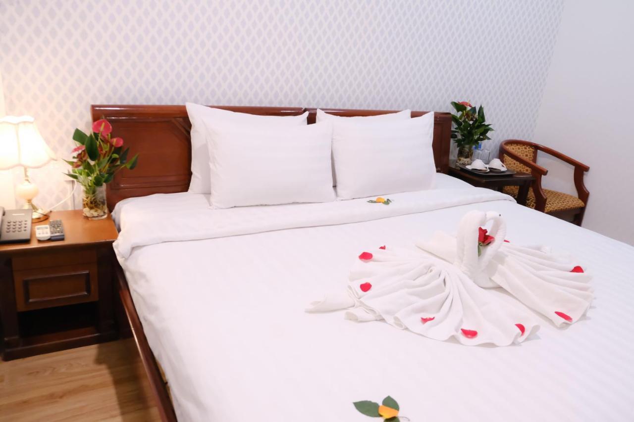 Cosmo Central Hotel Ho Chi Minh מראה חיצוני תמונה
