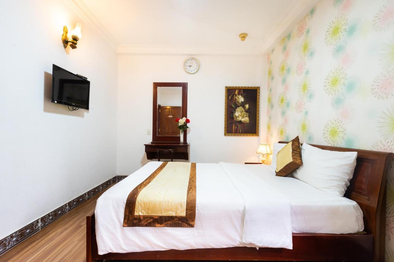 Cosmo Central Hotel Ho Chi Minh מראה חיצוני תמונה