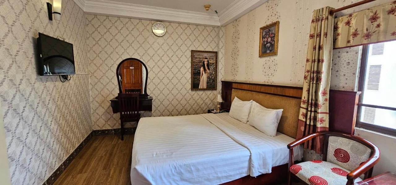 Cosmo Central Hotel Ho Chi Minh מראה חיצוני תמונה