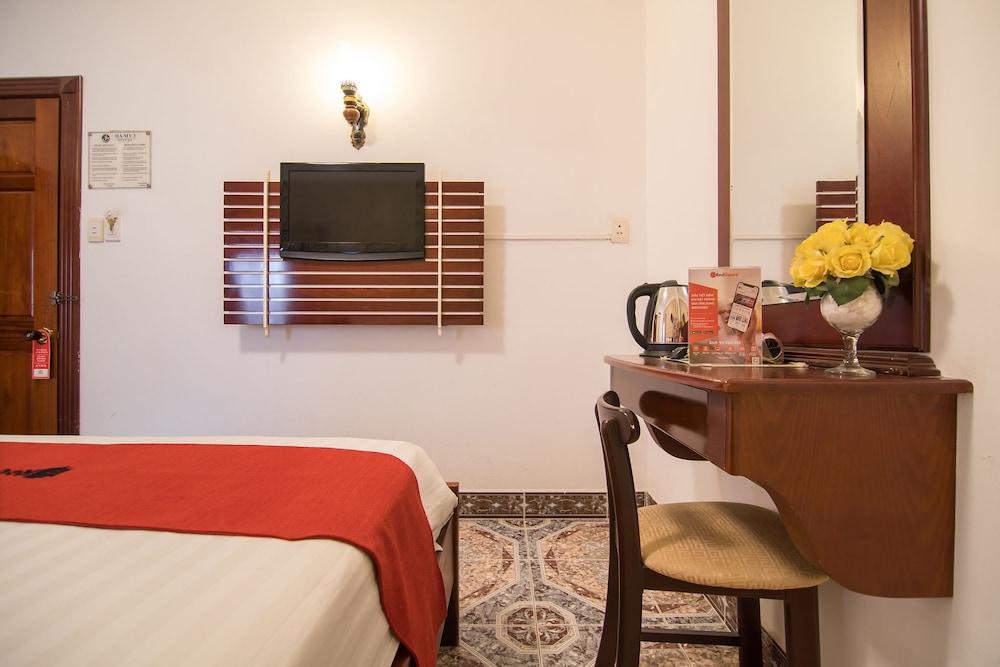 Cosmo Central Hotel Ho Chi Minh מראה חיצוני תמונה