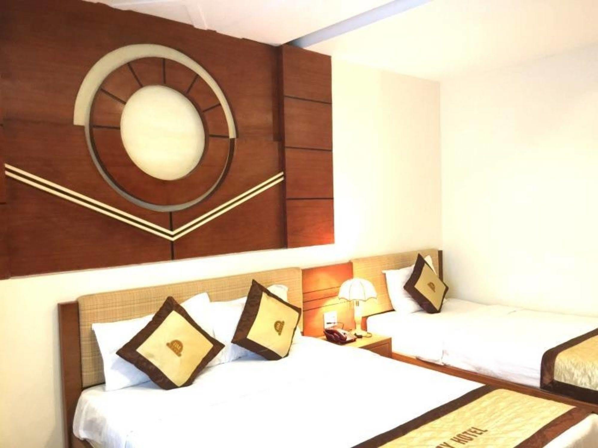 Cosmo Central Hotel Ho Chi Minh מראה חיצוני תמונה